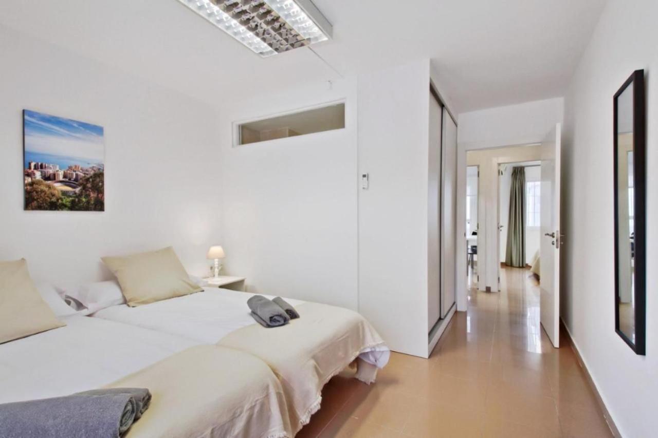 Amplio Piso Con Terraza Apartman Málaga Kültér fotó