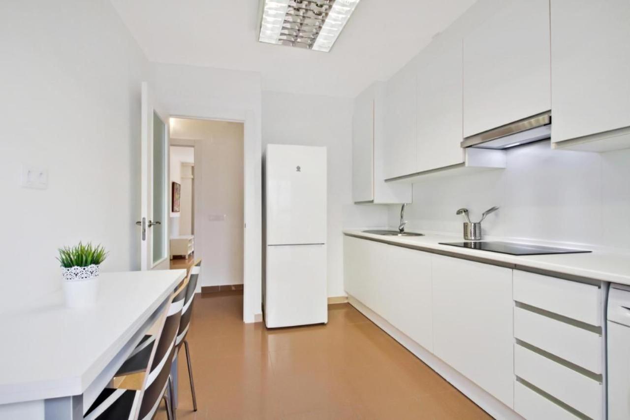 Amplio Piso Con Terraza Apartman Málaga Kültér fotó
