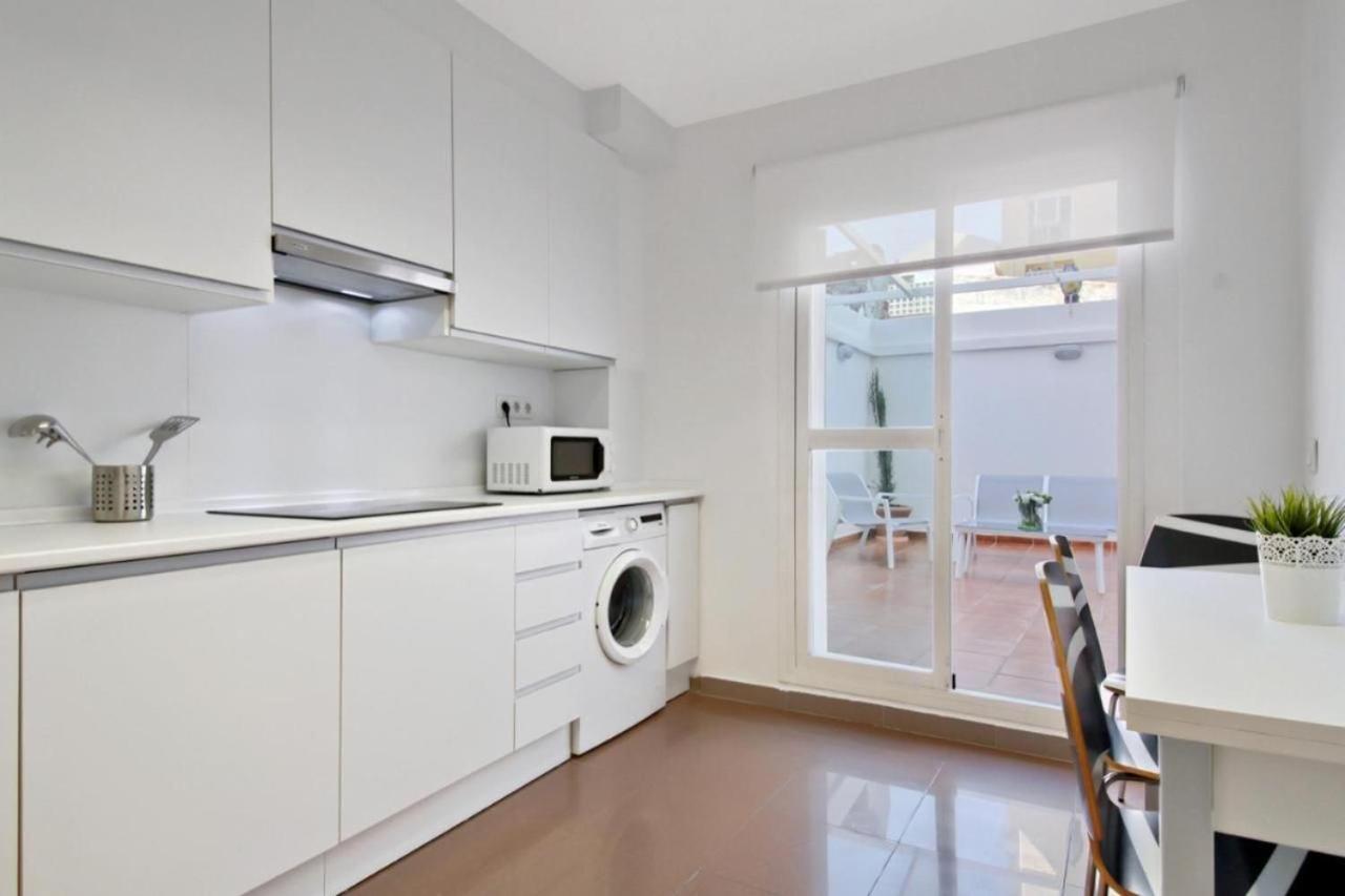Amplio Piso Con Terraza Apartman Málaga Kültér fotó